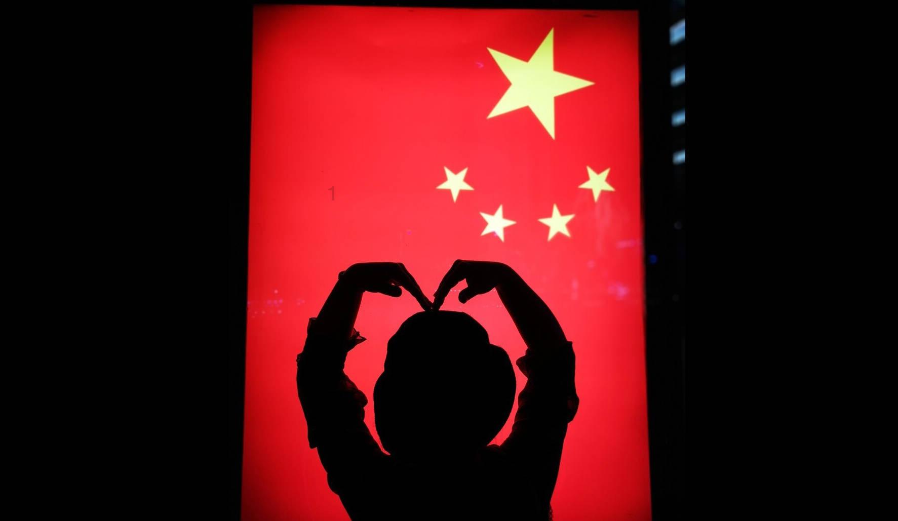 逃离世界杯现场