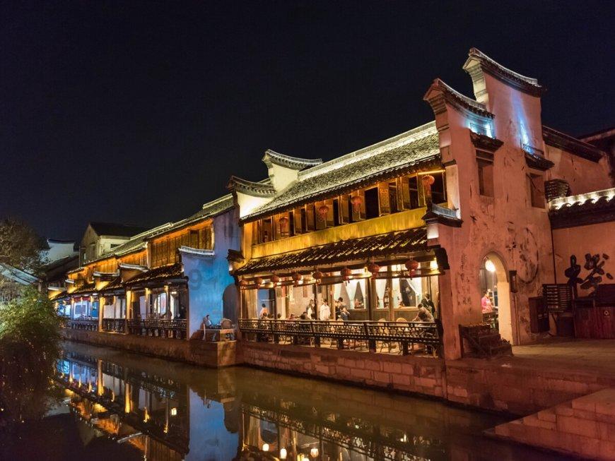 小小的身体，大大的能量：从几乎瘫痪到能做飞人俯卧撑